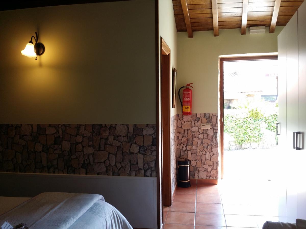 Casa Rural Vella Da Rivera O Sisto エクステリア 写真