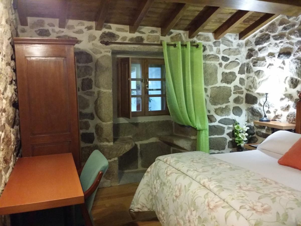 Casa Rural Vella Da Rivera O Sisto エクステリア 写真