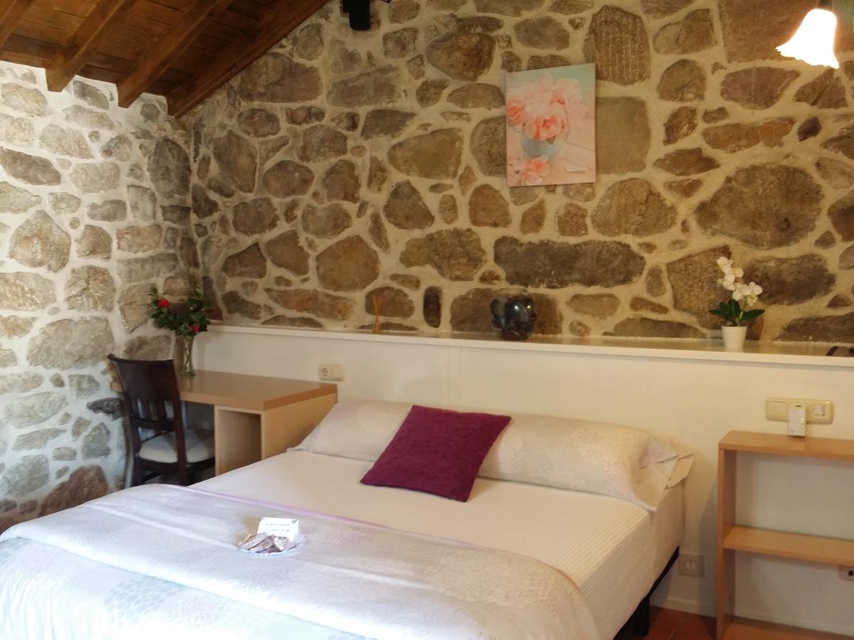 Casa Rural Vella Da Rivera O Sisto エクステリア 写真